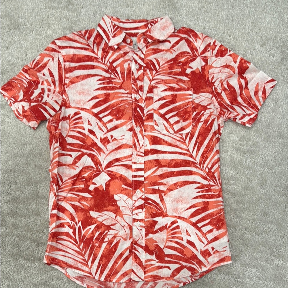 American Eagle Outfitters Red and White Casual Button Down Shirt